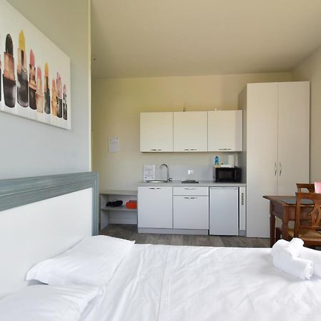 Villa Caterina Apartments By Wonderful Italy Desenzano del Garda Luaran gambar
