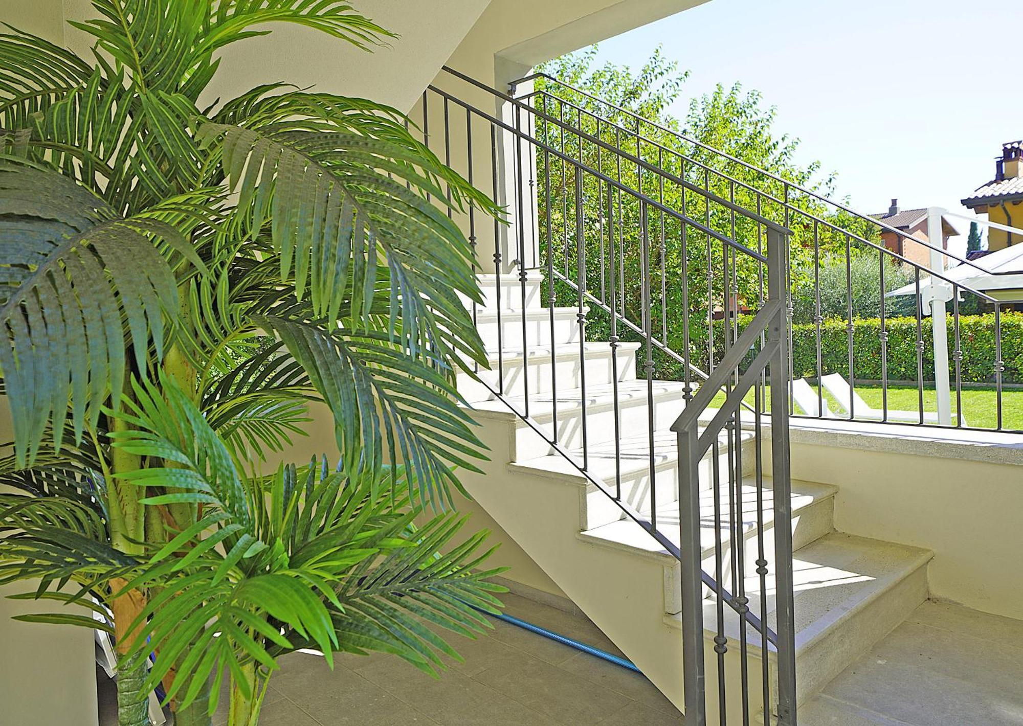 Villa Caterina Apartments By Wonderful Italy Desenzano del Garda Luaran gambar
