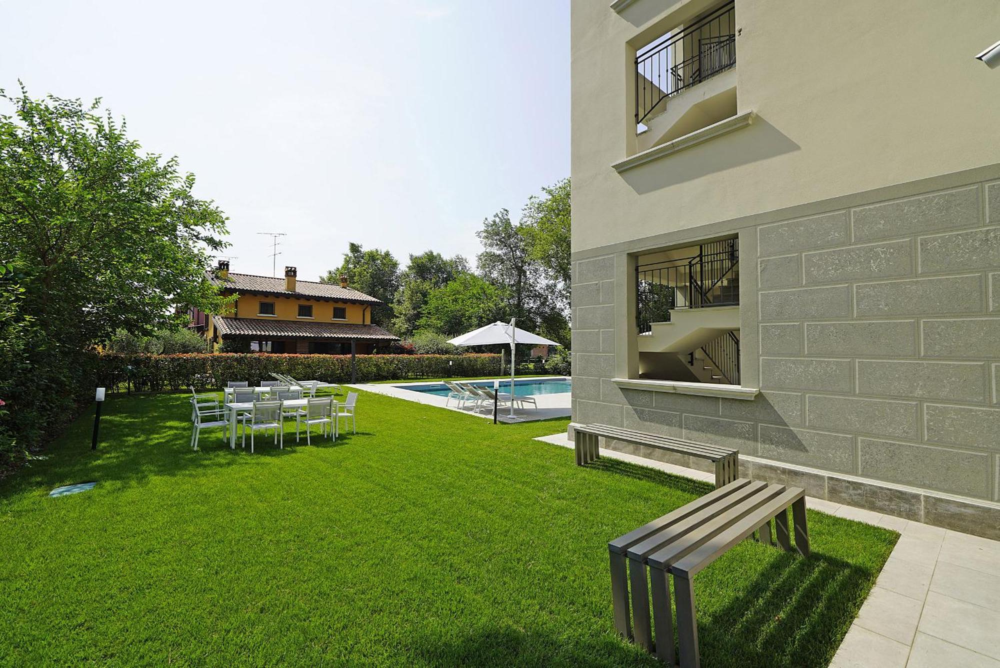 Villa Caterina Apartments By Wonderful Italy Desenzano del Garda Luaran gambar