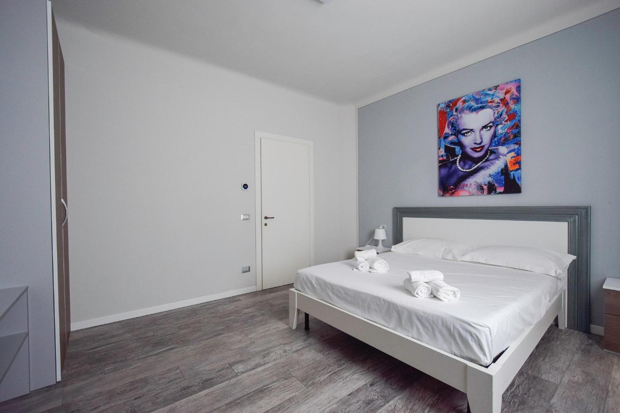 Villa Caterina Apartments By Wonderful Italy Desenzano del Garda Luaran gambar