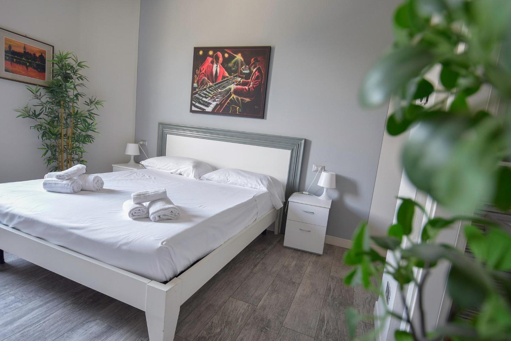 Villa Caterina Apartments By Wonderful Italy Desenzano del Garda Luaran gambar